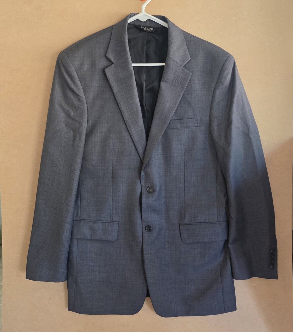 Jos A Bank Suit Jacket Mens 40L Gray Wool Double Vent 2 Button Tailored Fit